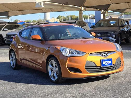 2015 Hyundai Veloster Base