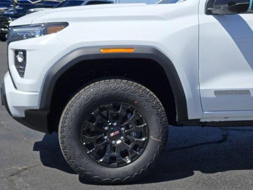 Summit White 2026 GMC Canyon Elevation