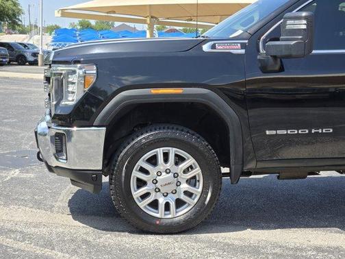 2023 GMC Sierra 2500 SLE
