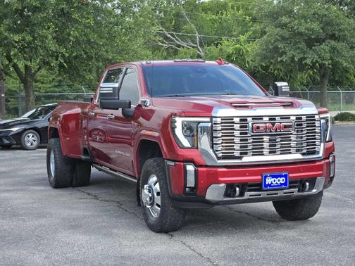 2024 GMC Sierra 3500 Denali