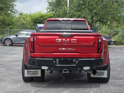 2024 GMC Sierra 3500 Denali
