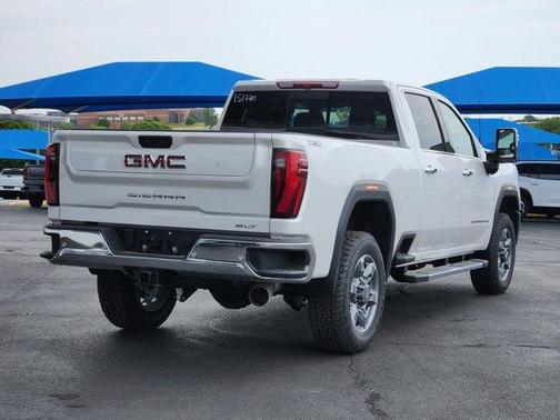 2025 GMC Sierra 2500 SLT