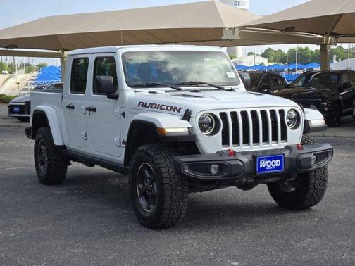 Bright White Clearcoat 2023 Jeep Gladiator Rubicon