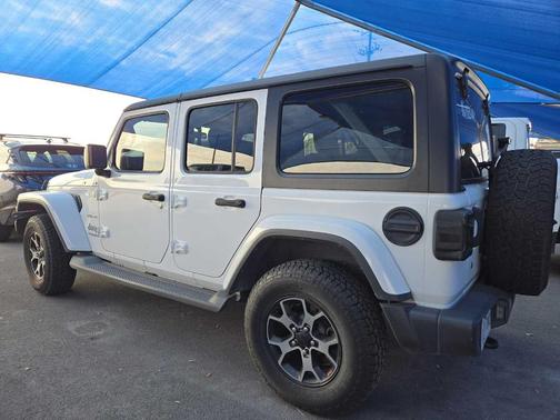 2018 Jeep Wrangler Unlimited Sahara