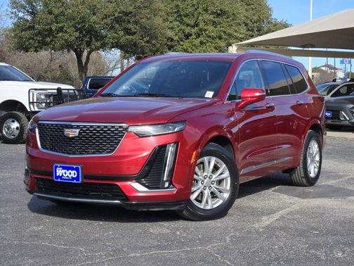2022 Cadillac XT6 Luxury FWD