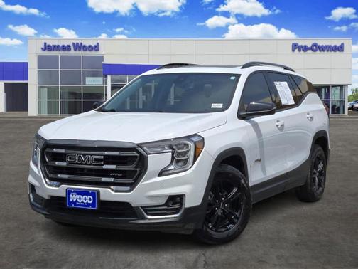2022 GMC Terrain AT4