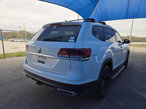 2021 Volkswagen Atlas 3.6 V6 SE w/ Technology