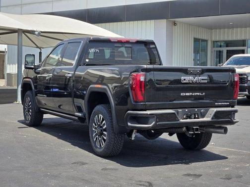 Onyx Black 2026 GMC Sierra 2500 Denali Ultimate