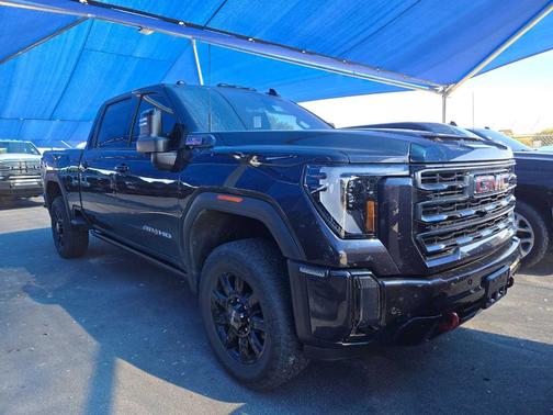 2024 GMC Sierra 2500 AT4