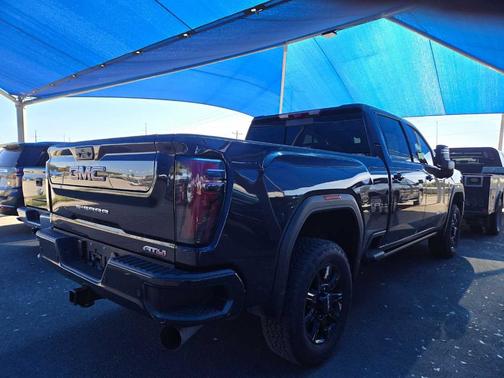 2024 GMC Sierra 2500 AT4