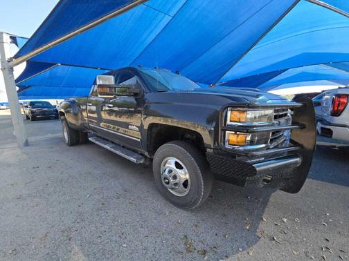 2019 Chevrolet Silverado 3500 High Country