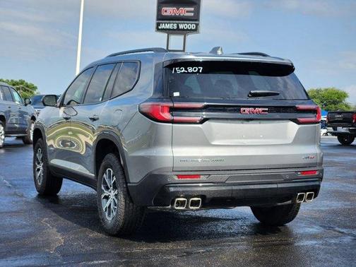 2025 GMC Acadia AT4