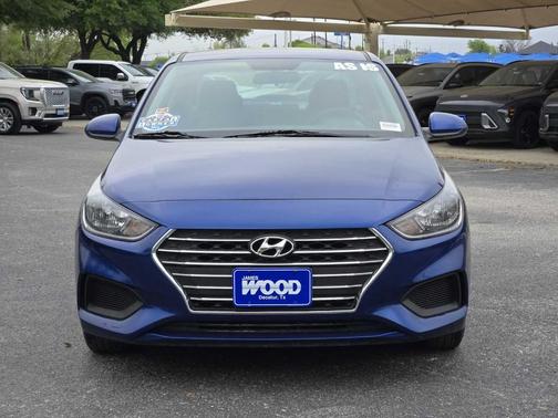 Admiral Blue 2022 Hyundai Accent SE