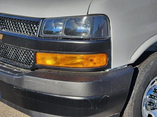 2025 Chevrolet Express 2500 Work Van