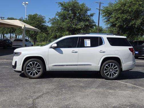 2021 GMC Acadia Denali