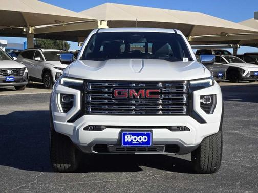2024 GMC Canyon Denali