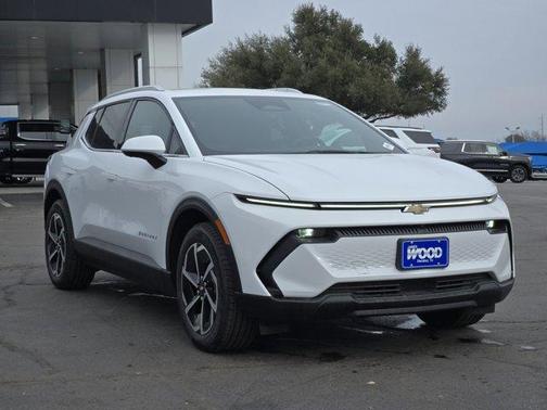 2026 Chevrolet Equinox EV LT 2