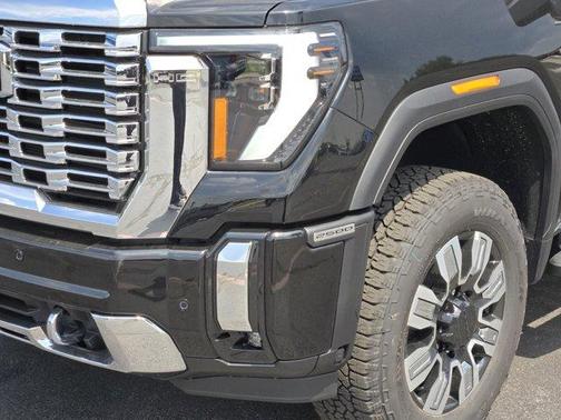2026 GMC Sierra 2500 Denali