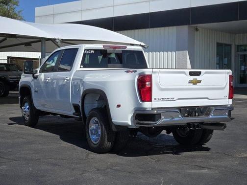 2026 Chevrolet Silverado 3500 LT