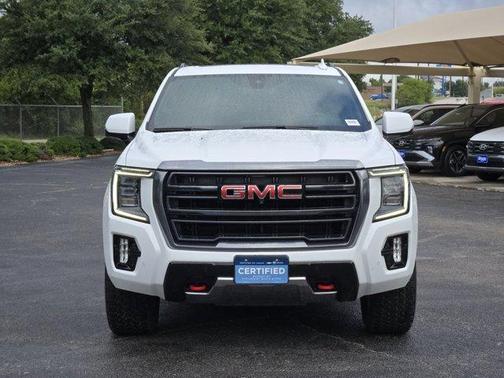 2022 GMC Yukon AT4