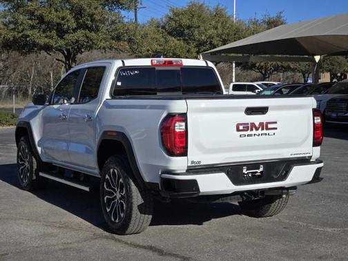 2023 GMC Canyon Denali