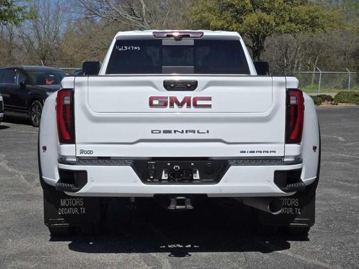 2025 GMC Sierra 3500 Denali