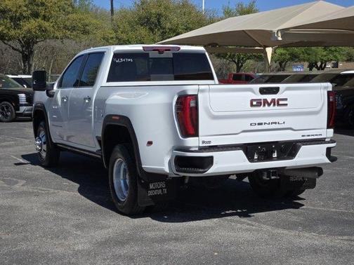 2025 GMC Sierra 3500 Denali