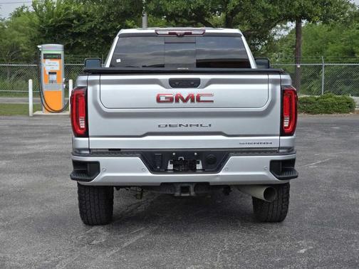 Quicksilver Metallic 2020 GMC Sierra 2500 Denali