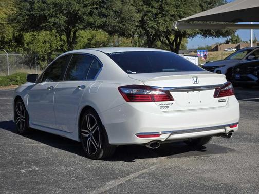 2017 Honda Accord Sport SE