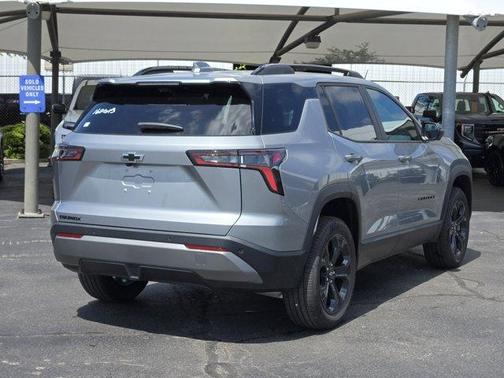 Sterling Gray Metallic 2026 Chevrolet Equinox LT