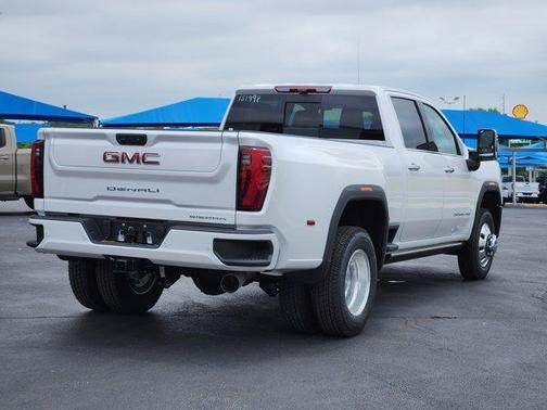 2025 GMC Sierra 3500 Denali
