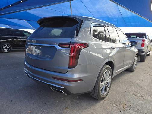 2021 Cadillac XT6 Premium Luxury FWD