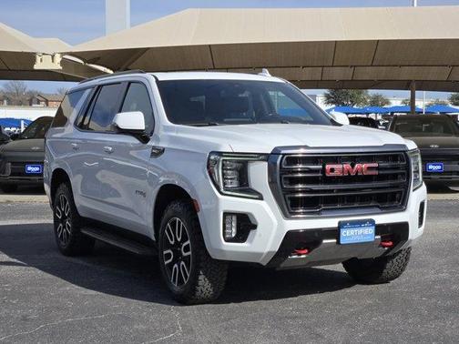 2022 GMC Yukon AT4