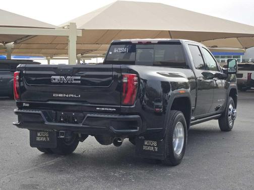 2025 GMC Sierra 3500 Denali Ultimate