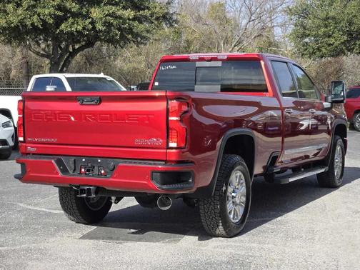 2025 Chevrolet Silverado 3500 High Country