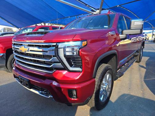 2025 Chevrolet Silverado 3500 High Country