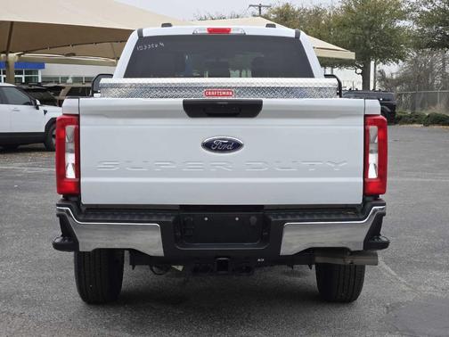 2023 Ford F-250 XLT