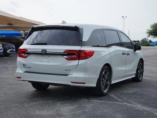 2022 Honda Odyssey Elite
