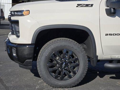 2026 Chevrolet Silverado 2500 Custom