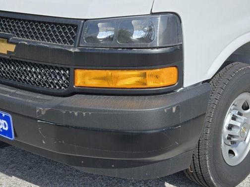 2025 Chevrolet Express 2500 Work Van