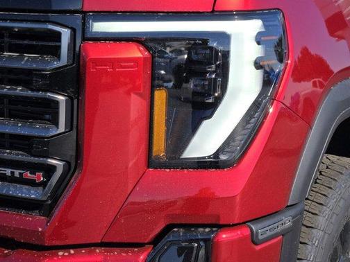 2026 GMC Sierra 2500 AT4