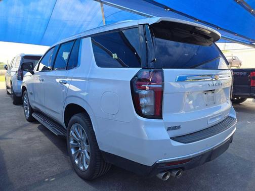Iridescent Pearl Tricoat 2021 Chevrolet Tahoe Premier