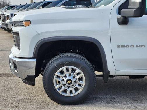 2026 Chevrolet Silverado 2500 WT