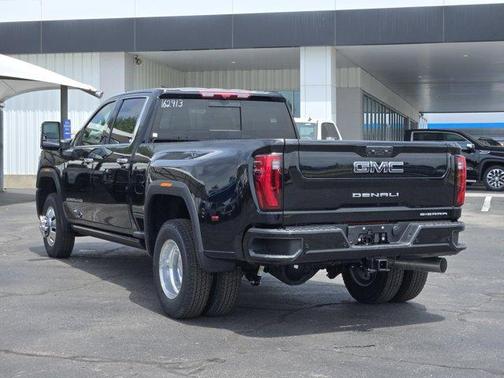 Onyx Black 2026 GMC Sierra 3500 Denali Ultimate