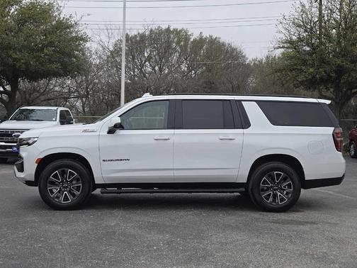 2024 Chevrolet Suburban Z71