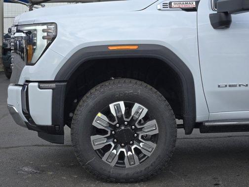 2026 GMC Sierra 2500 Denali