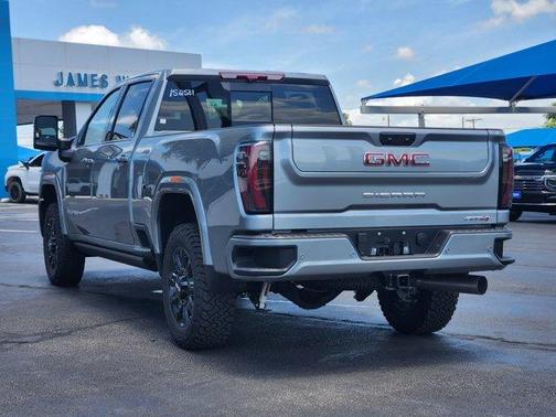 2025 GMC Sierra 2500 AT4