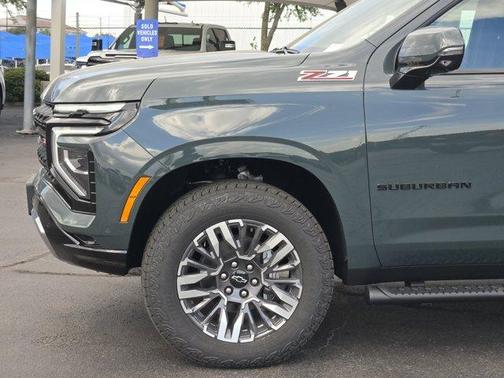 2026 Chevrolet Suburban Z71
