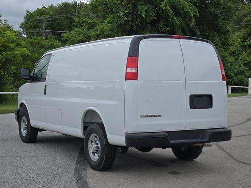 2025 Chevrolet Express 2500 Work Van
