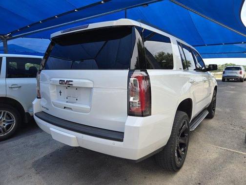 Summit White 2019 GMC Yukon SLT